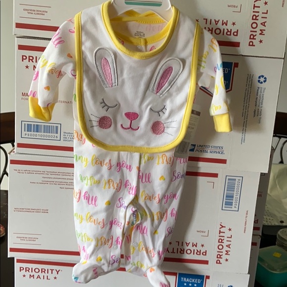 Baby Starters Other - Baby starters 2 pc set.
